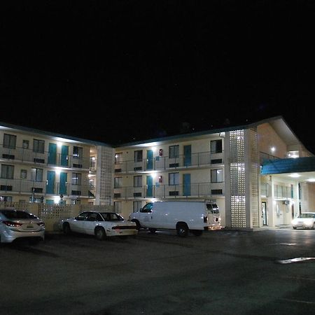 Bama Inn Huntsville Zewnętrze zdjęcie