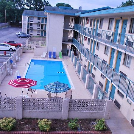 Bama Inn Huntsville Zewnętrze zdjęcie