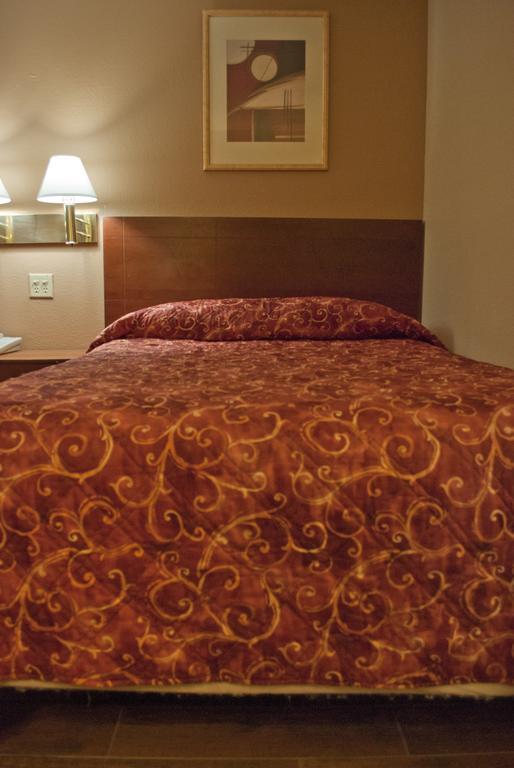 Bama Inn Huntsville Zewnętrze zdjęcie