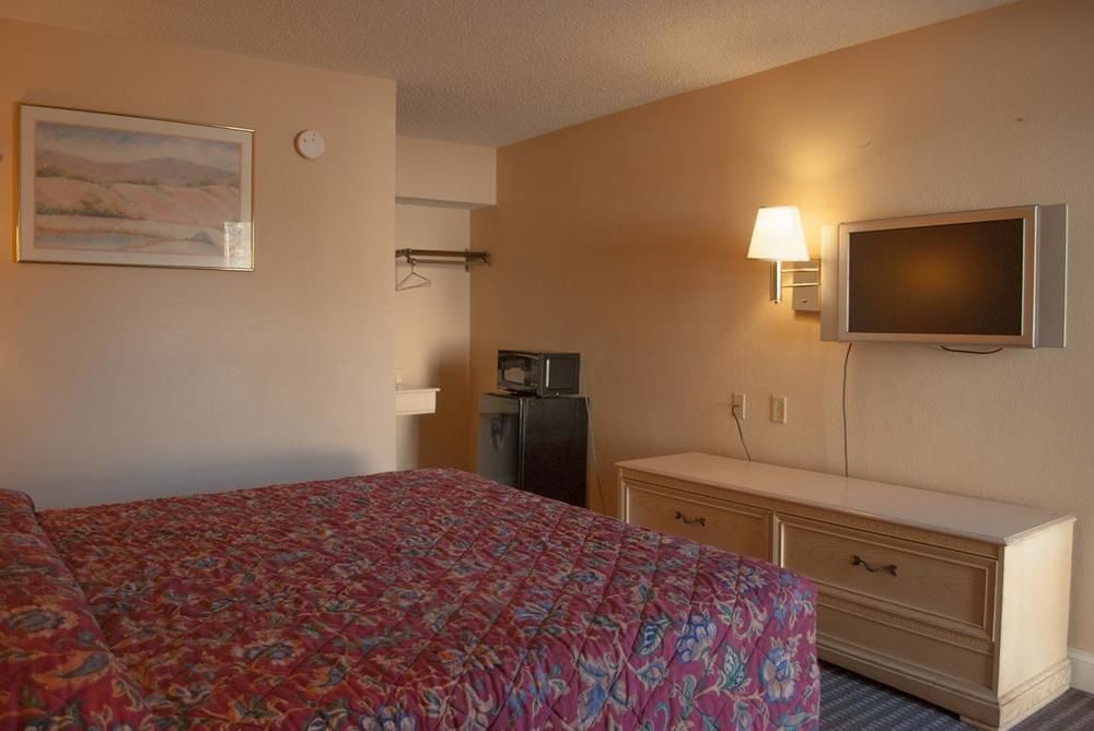 Bama Inn Huntsville Zewnętrze zdjęcie